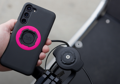 Image de : The Best Waterproof Phone Charger for E-Bikes - Charge on the Go